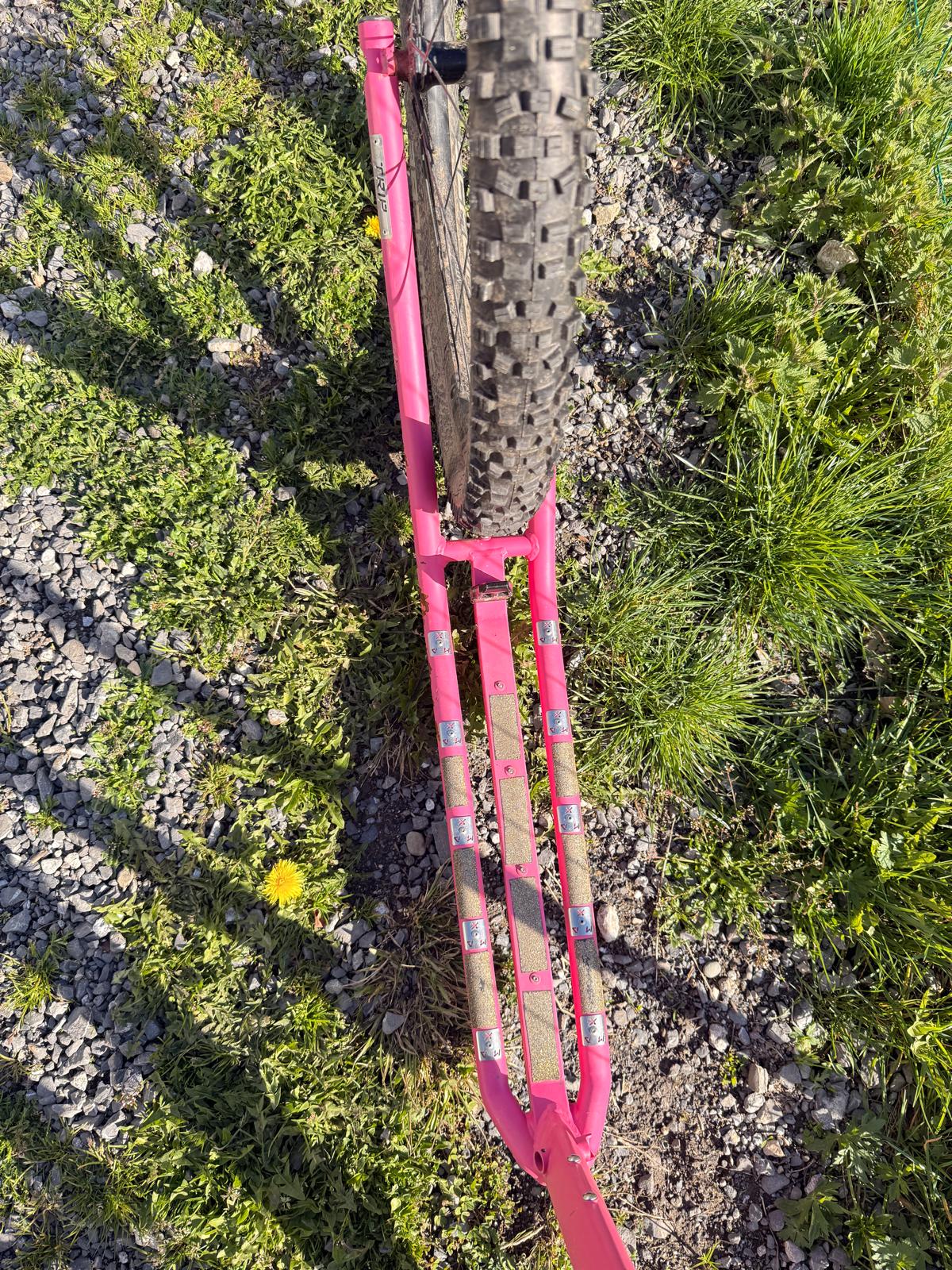 trottinette-occasions/cani-trottinette-occasion-kostka-trip-max-dog-rose-complete